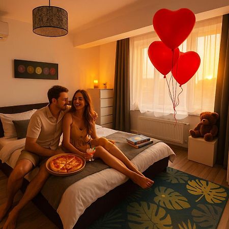 Vila Luminoasa Cu Curte Privata Βουκουρέστι Εξωτερικό φωτογραφία